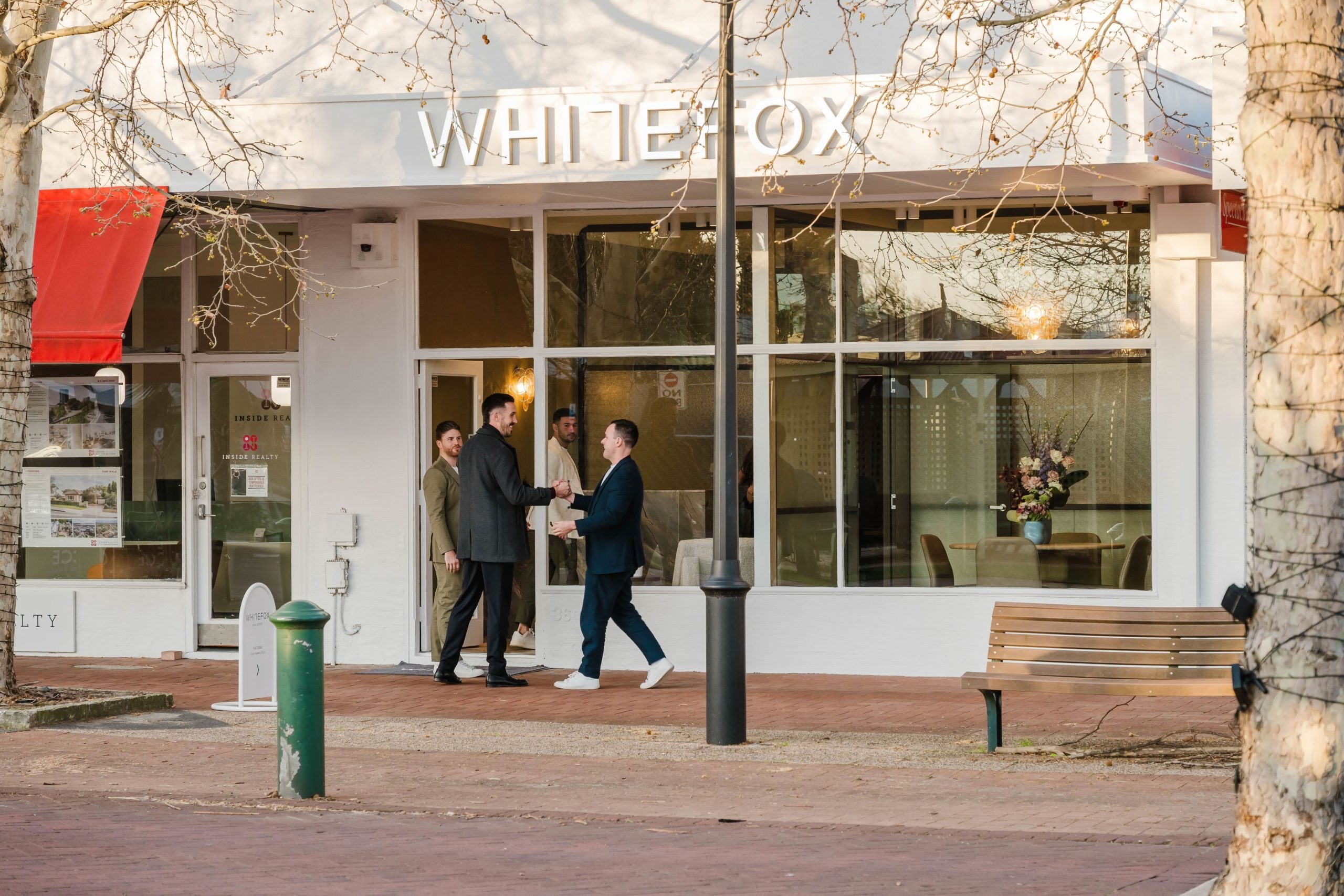WHITEFOX Realestate