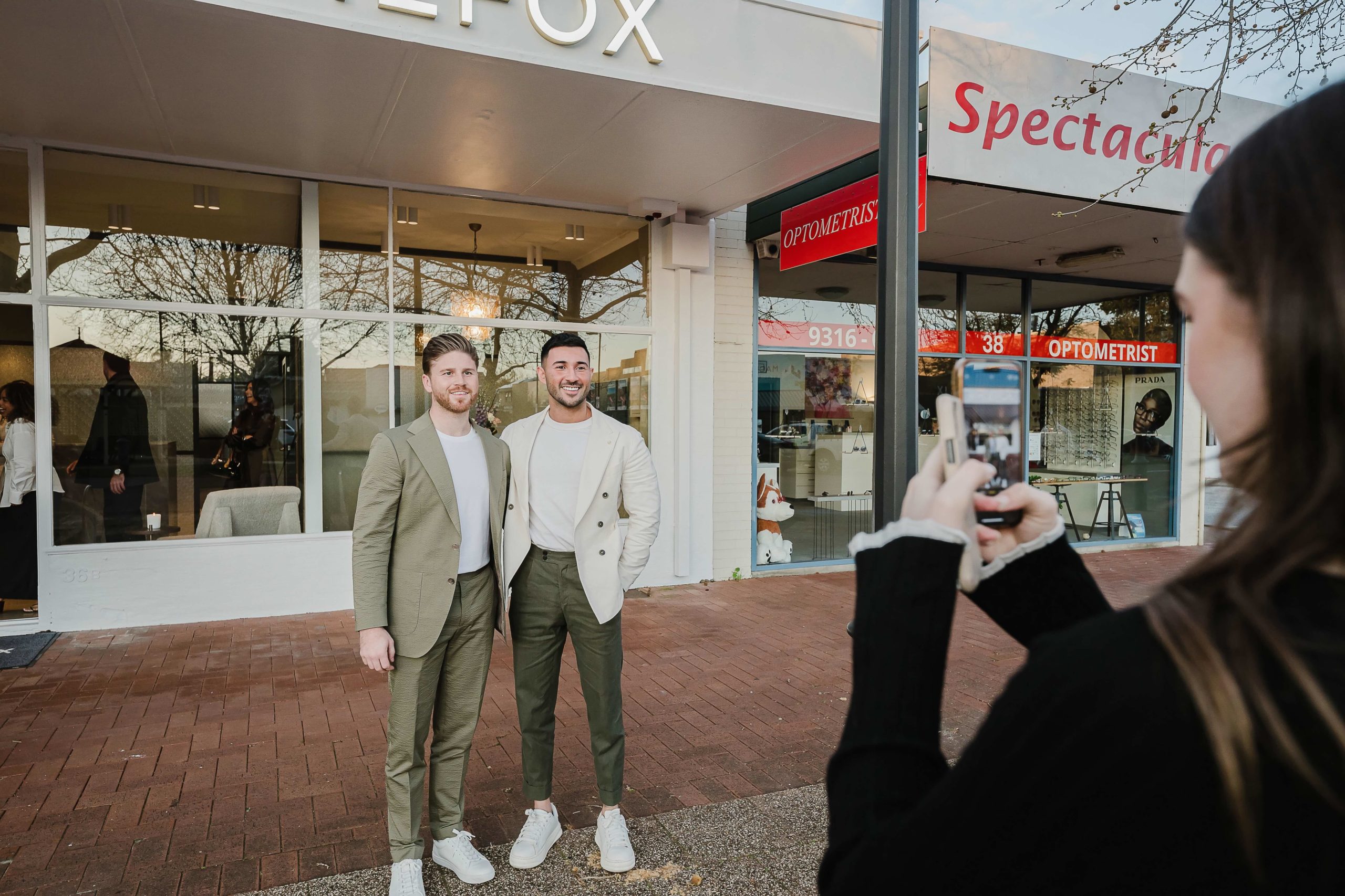 WHITEFOX Realestate