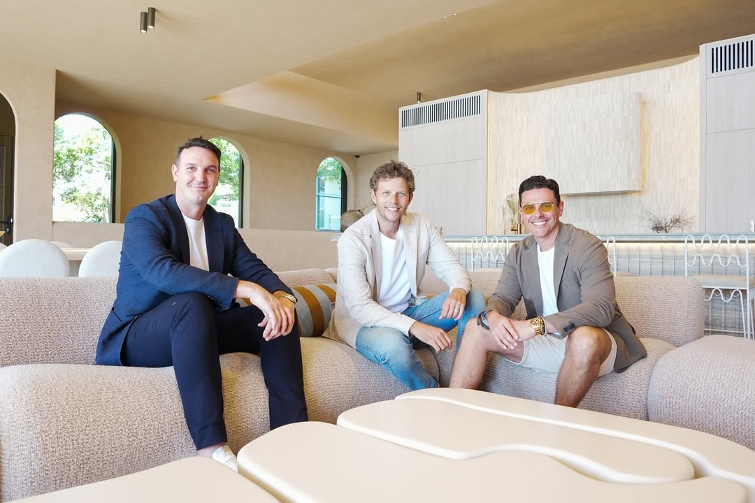 WHITEFOX Realestate
